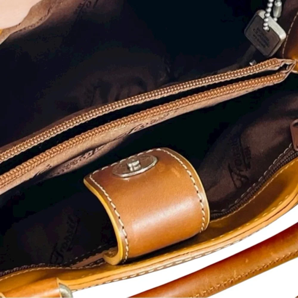 Fossil Classic #75082 Red Canvas & Leather Satchel Tote Bag Vintage Key Charm - Picture 9 of 11